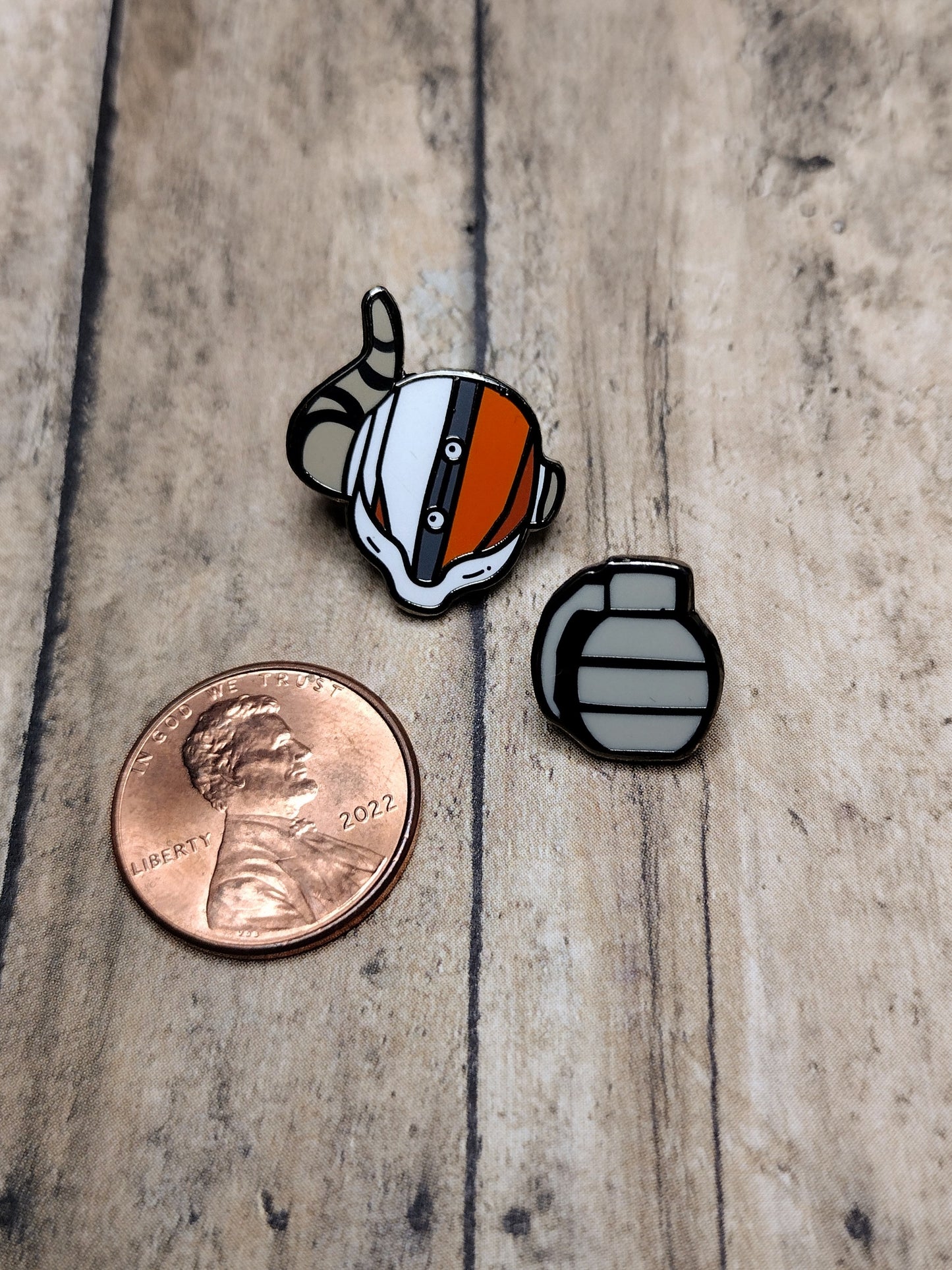 Mini character pin set #1
